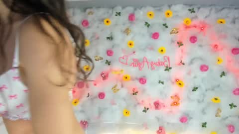 Aylin  online show from 01.31.25