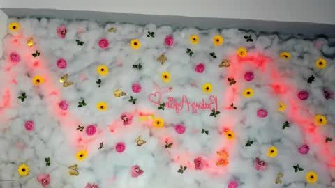 Aylin  online show from 02.11.25