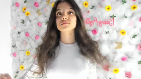 Aylin  online show from 03.03.25