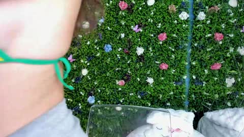 Snapshot of babyaylin chatting on 09.20.25 Aylin online show from 09.20.25