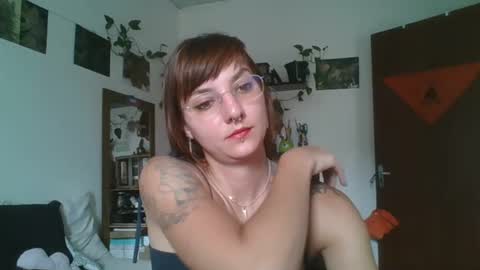 babydemon6 online show from 01.10.25