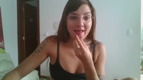 babydemon6 online show from 01.21.25