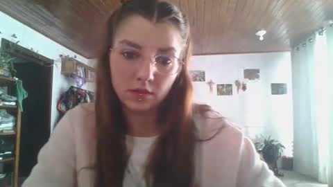 Snapshot of babydemon6 chatting on 10.20.25 babydemon6 online show from 10.20.25