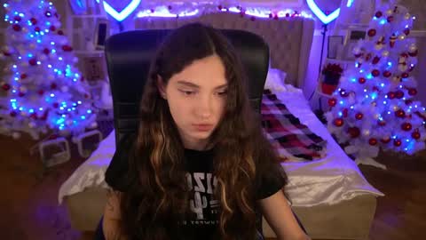 Sasha online show from 12.18.24