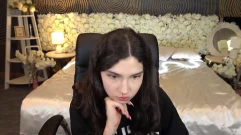 Sasha online show from 02.02.26