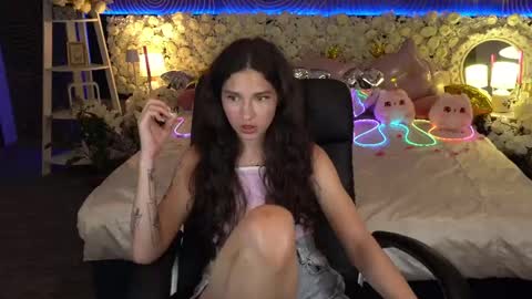 Snapshot of babyflowerr chatting on 05.08.26 Sasha online show from 05.08.26