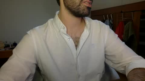 Snapshot of babyhardy chatting on 09.21.25 Tom A.    online show from 09.21.25