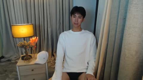 Snapshot of babymasterbater chatting on 03.04.25 call me james online show from 03.04.25