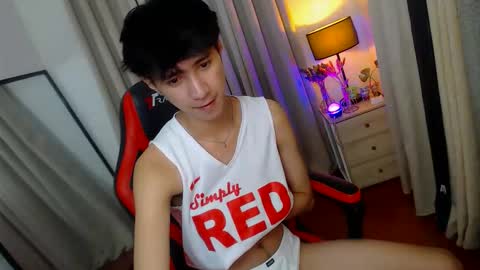 Snapshot of babymasterbater chatting on 09.08.25 call me james online show from 09.08.25