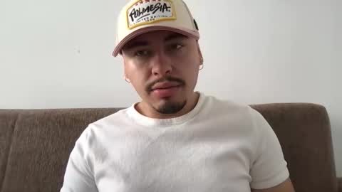 Snapshot of babymaximo chatting on 09.15.25 babymaximo online show from 09.15.25
