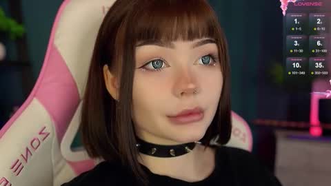 Nika online show from 10.27.25