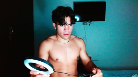 Snapshot of babysebasxxx chatting on 10.14.25 sebas online show from 10.14.25
