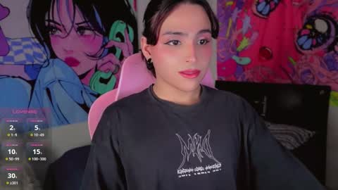 babysofix_ online show from 10.19.25