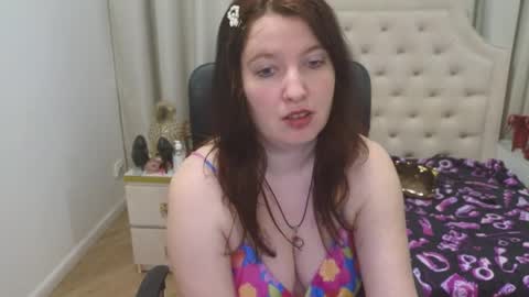 Angela online show from 04.09.26