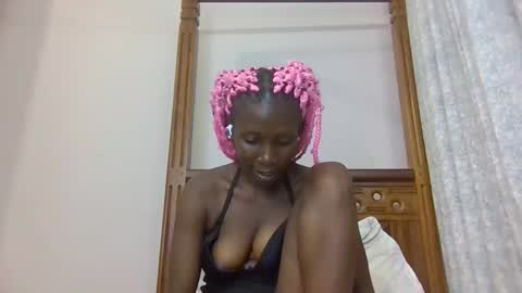 babytylerr online show from 11.25.25