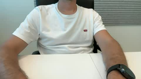 backtoureon online show from 07.06.26