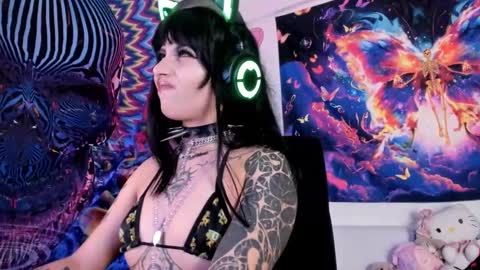 Bratty Lanita - independent online show from 02.21.25