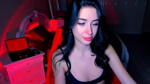 Snapshot of bad_desire chatting on 12.14.24 Miss Desire...do you remember online show from 12.14.24