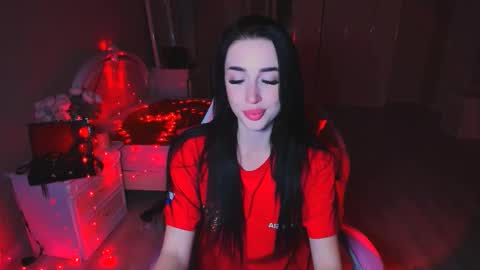 Snapshot of bad_desire chatting on 10.23.25 Miss Desire...do you remember online show from 10.23.25