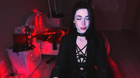 Snapshot of bad_desire chatting on 10.26.25 Miss Desire...do you remember online show from 10.26.25