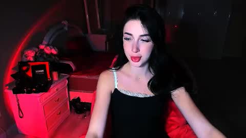 Miss Desire...do you remember online show from 11.13.25