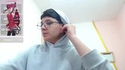 Anna online show from 12.22.25