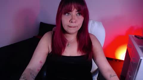 Snapshot of bad_scarlett1 chatting on 10.26.25 Scarlett online show from 10.26.25
