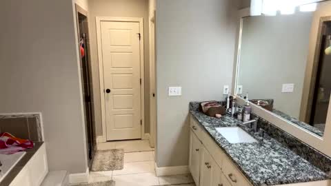 Snapshot of badboyson65 chatting on 12.24.24 HotWifeFun32 online show from 12.24.24