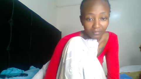 baddie_bunnie online show from 12.04.25