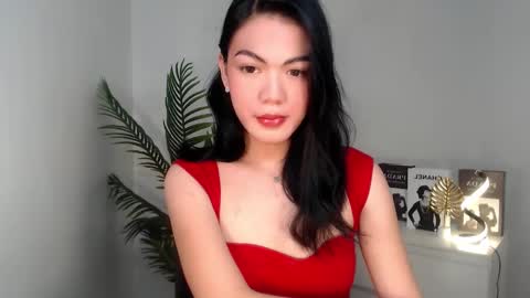 Hello  im your lovely Cheska online show from 01.26.25