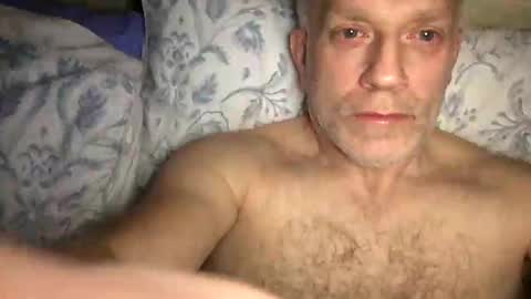 Snapshot of badger150 chatting on 01.08.25 badger150 online show from 01.08.25