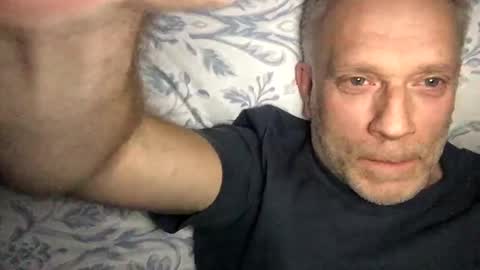 Snapshot of badger150 chatting on 01.09.25 badger150 online show from 01.09.25