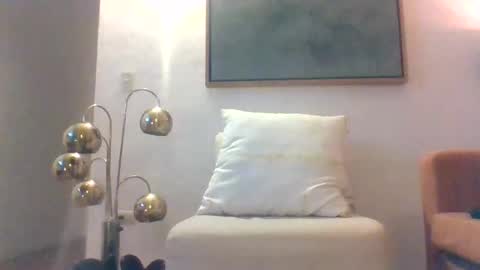 Mexican livin Off the Wall online show from 11.20.25