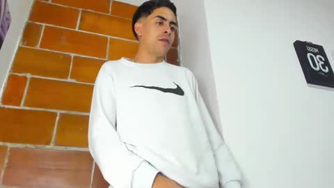 Juan Help us reach 100 likes online show from 12.25.24