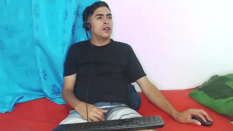 Juan Help us reach 100 likes online show from 01.18.25