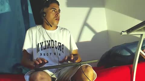 Juan Help us reach 100 likes online show from 01.26.25