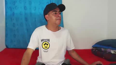 Juan Help us reach 100 likes online show from 02.19.25