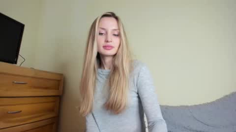 Name online show from 09.12.25