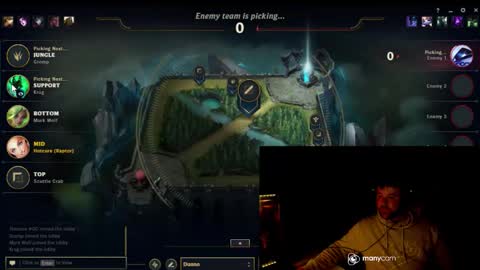 Snapshot of baftez chatting on 11.01.25 Baffels online show from 11.01.25