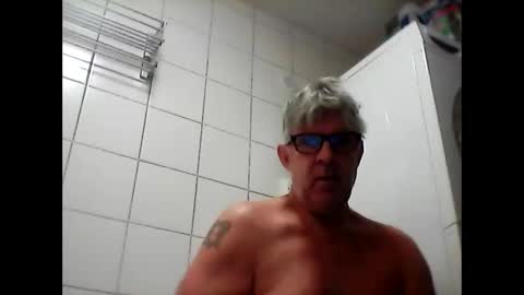 baggelina75 online show from 12.15.24