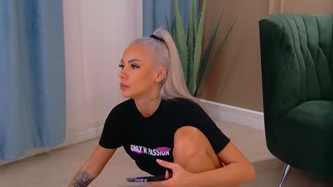 bailey_rush online show from 10.10.25