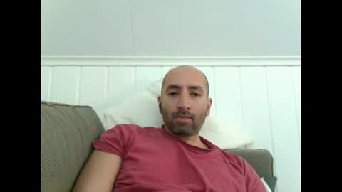 Snapshot of bakkis chatting on 12.08.24 bakkis online show from 12.08.24