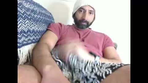 Snapshot of bakkis chatting on 01.30.25 bakkis online show from 01.30.25