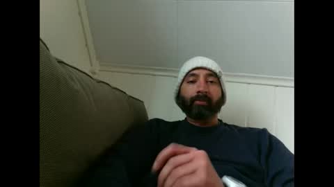 Snapshot of bakkis chatting on 01.31.25 bakkis online show from 01.31.25