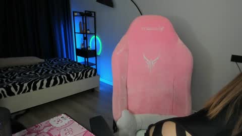 Snapshot of baklajan1907 chatting on 02.05.25 Baklajan online show from 02.05.25