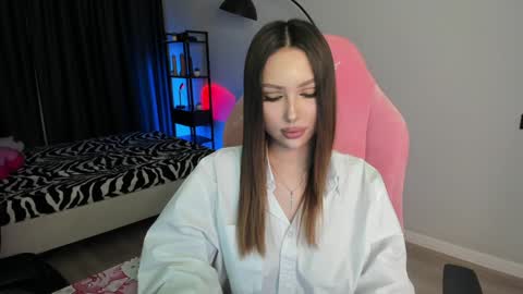 Snapshot of baklajan1907 chatting on 02.08.25 Baklajan online show from 02.08.25