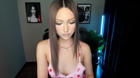 Snapshot of baklajan1907 chatting on 09.22.25 Baklajan online show from 09.22.25