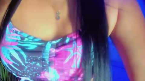 Snapshot of balzescarlett chatting on 05.16.26 balzescarlett online show from 05.16.26