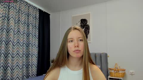 Kira online show from 02.08.25