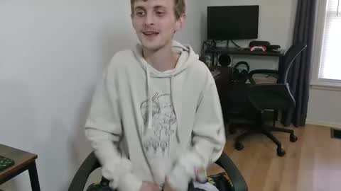 Snapshot of bambam1400 chatting on 10.08.25 bambam1400 online show from 10.08.25